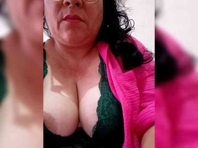 SashaSecret25 webcam