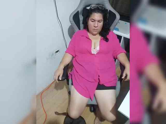 SashaSecret25 webcam