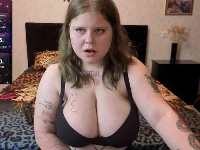 AliceLissa webcam