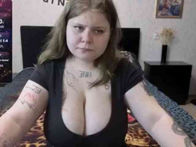 AliceLissa webcam