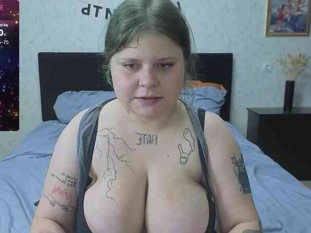 AliceLissa webcam