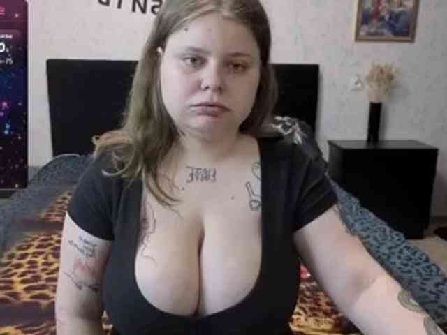 AliceLissa webcam