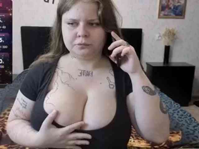 AliceLissa webcam