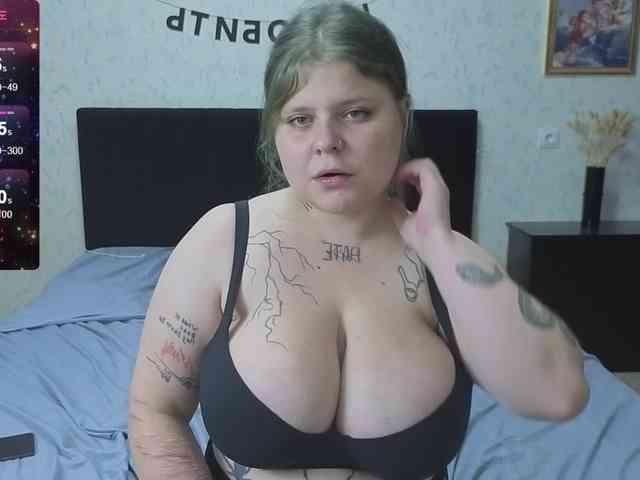 AliceLissa webcam