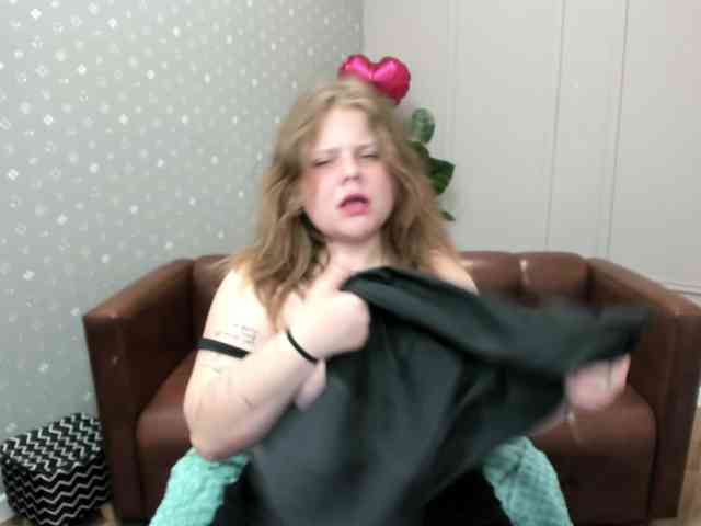AliceLissa webcam
