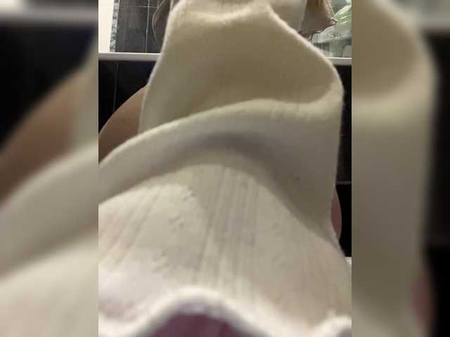 Mokraia-pisia333's BongaCams show and profile