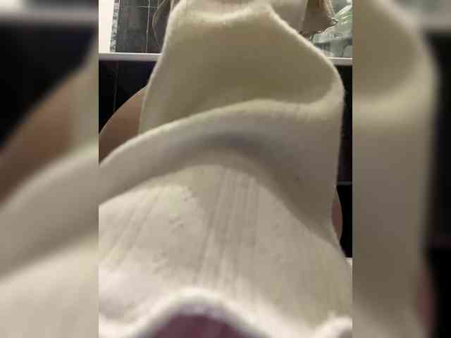 Mokraia-pisia333 webcam