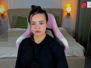 EvaRaider Porn Show