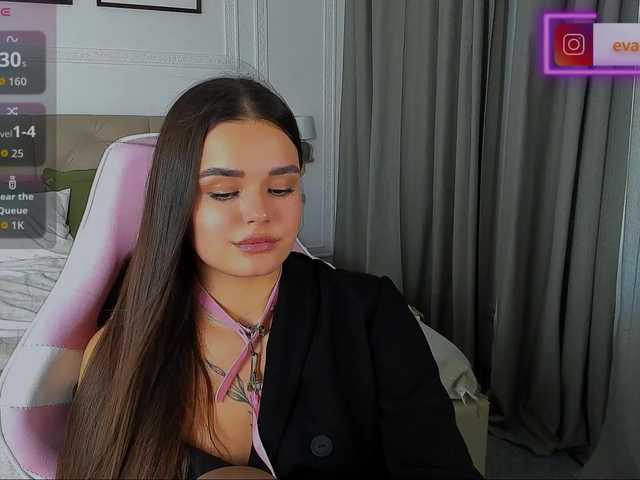 EvaRaider live cam on BongaCams