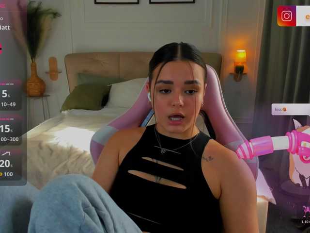 EvaRaider live cam on BongaCams