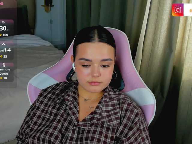 EvaRaider live cam on BongaCams