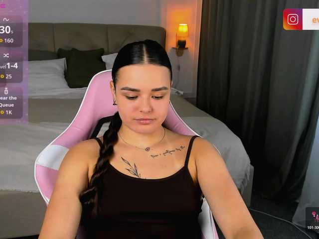 EvaRaider live cam on BongaCams