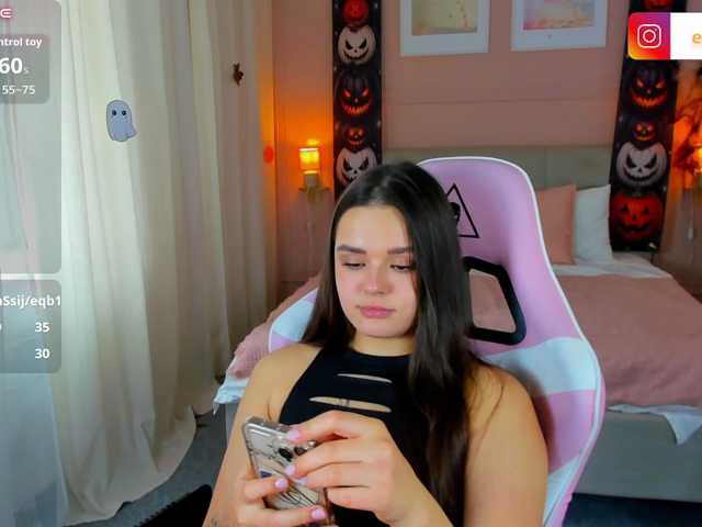 EvaRaider live cam on BongaCams
