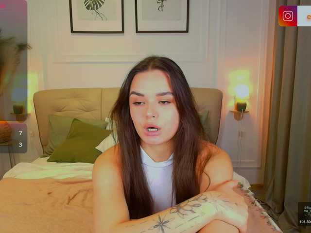 EvaRaider live cam on BongaCams