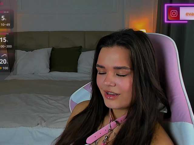 EvaRaider live cam on BongaCams