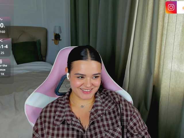 EvaRaider live cam on BongaCams