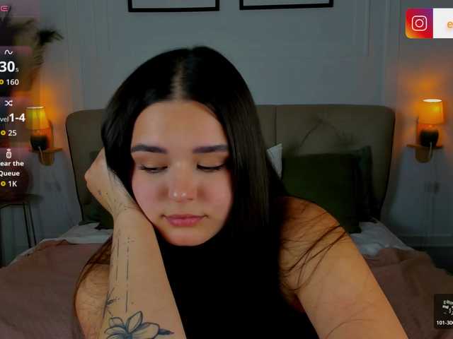 EvaRaider live cam on BongaCams