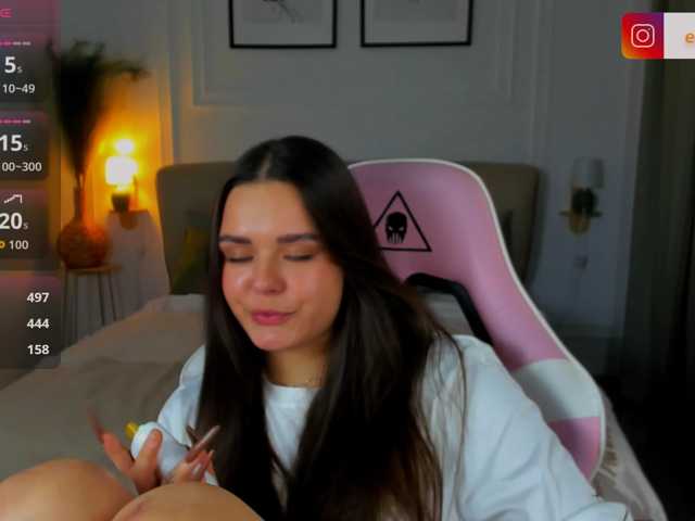 EvaRaider live cam on BongaCams