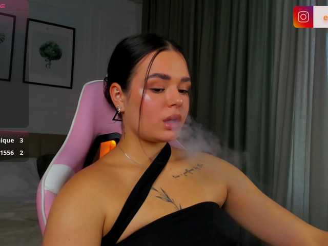 EvaRaider live cam on BongaCams