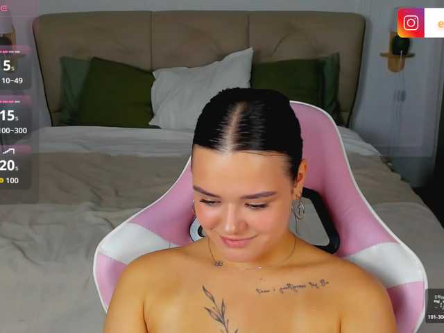 EvaRaider live cam on BongaCams