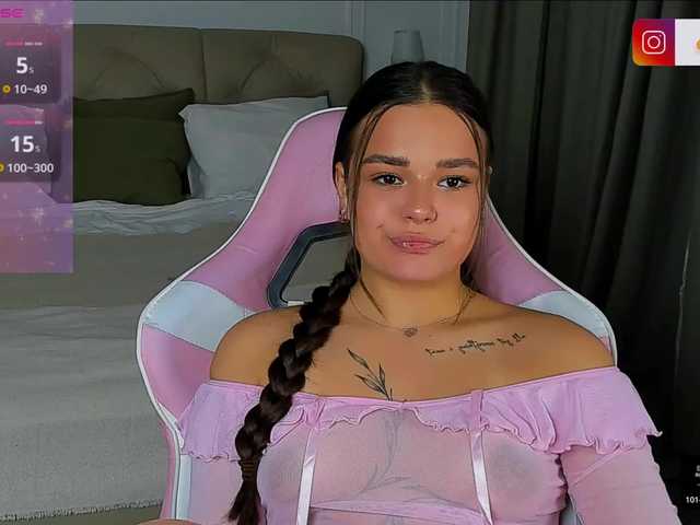 EvaRaider live cam on BongaCams