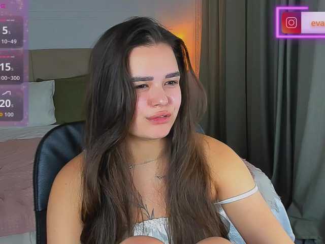 EvaRaider live cam on BongaCams
