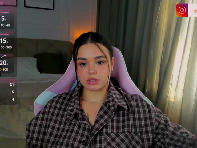 EvaRaider live cam on BongaCams
