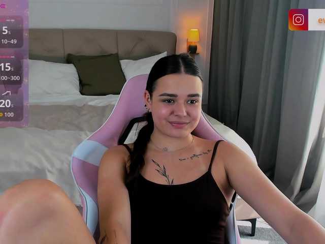 EvaRaider live cam on BongaCams