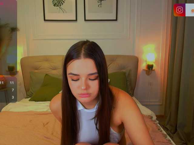 EvaRaider live cam on BongaCams