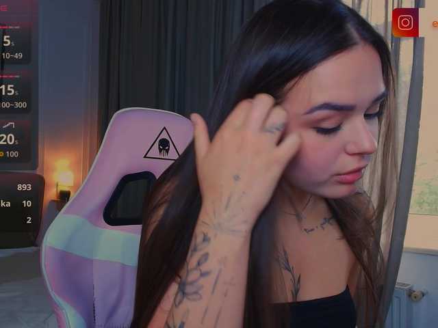 EvaRaider live cam on BongaCams
