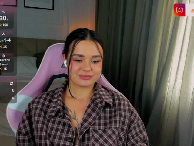 EvaRaider live cam on BongaCams