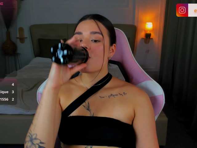 EvaRaider live cam on BongaCams