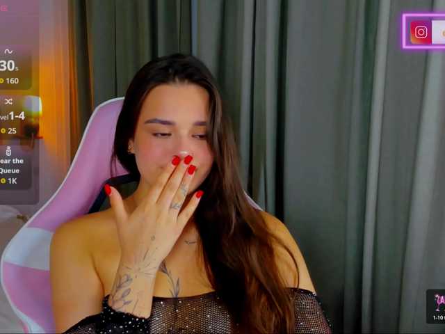 EvaRaider live cam on BongaCams