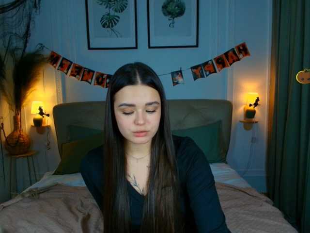 EvaRaider live cam on BongaCams