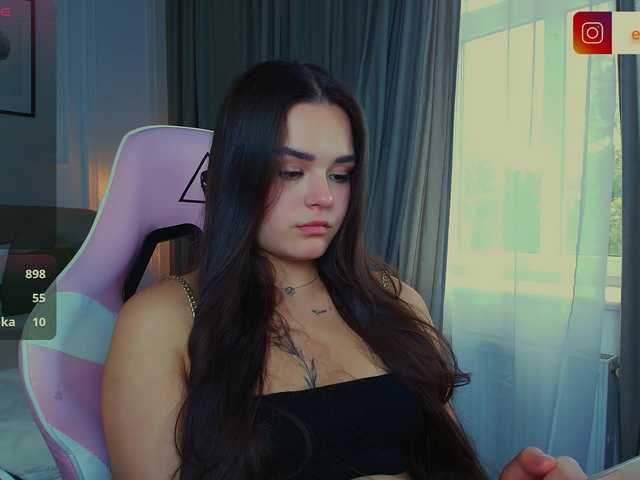 EvaRaider live cam on BongaCams