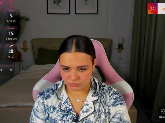 EvaRaider live cam on BongaCams