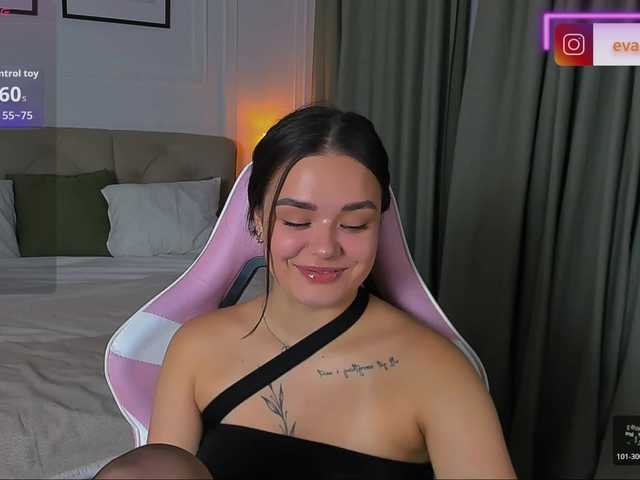 EvaRaider live cam on BongaCams