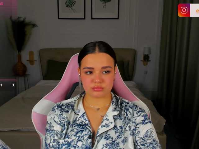 EvaRaider live cam on BongaCams
