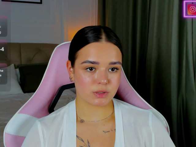 EvaRaider live cam on BongaCams