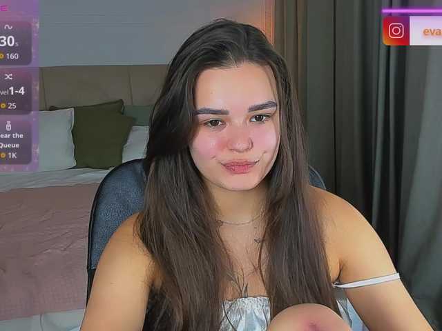 EvaRaider live cam on BongaCams