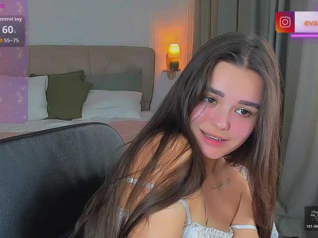 EvaRaider live cam on BongaCams