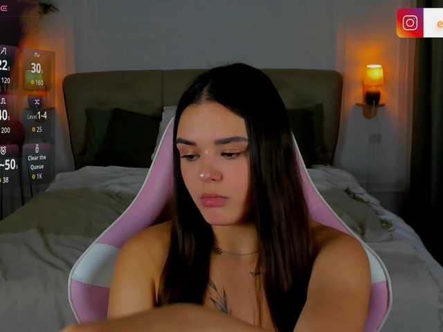 EvaRaider live cam on BongaCams