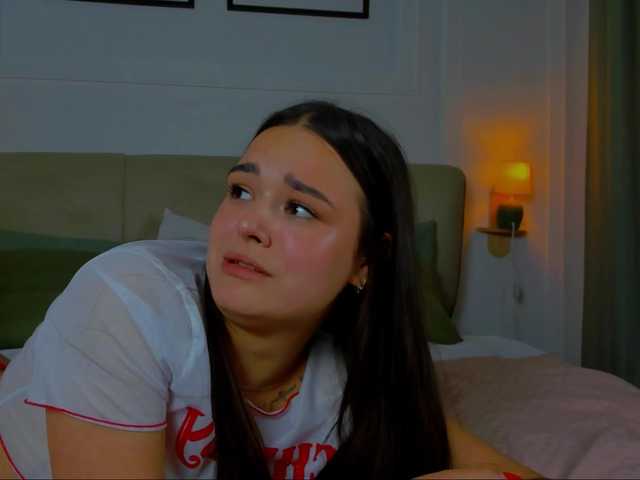 EvaRaider live cam on BongaCams