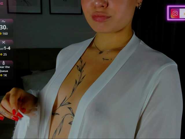 EvaRaider live cam on BongaCams