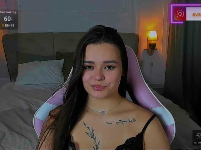 EvaRaider live cam on BongaCams