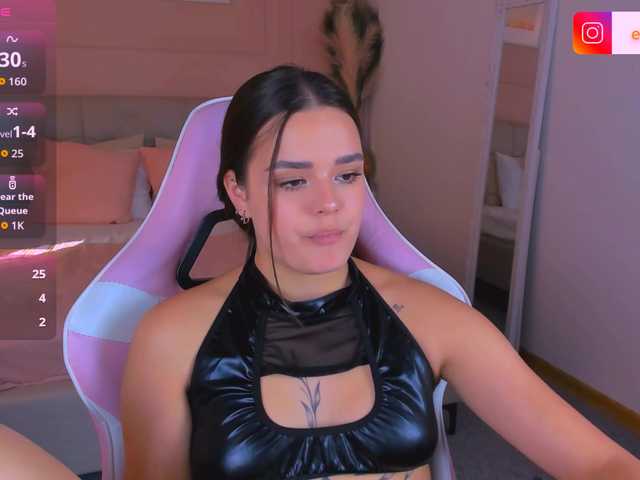 EvaRaider live cam on BongaCams