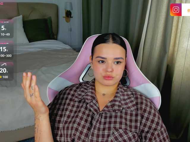 EvaRaider live cam on BongaCams
