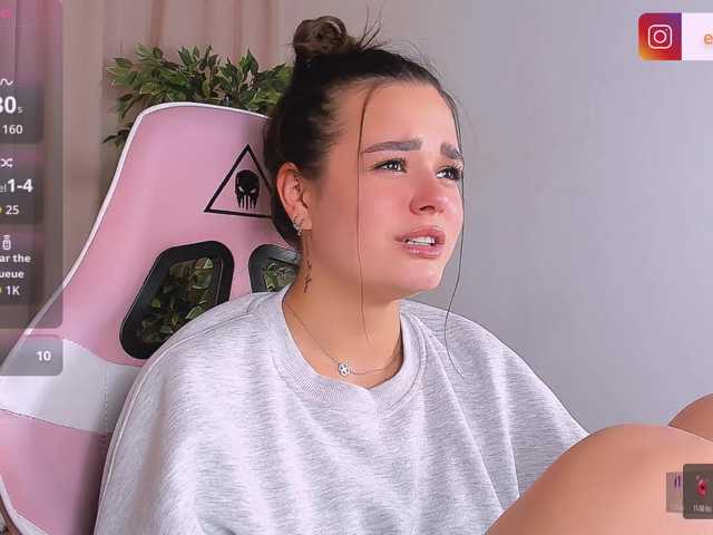EvaRaider live cam on BongaCams