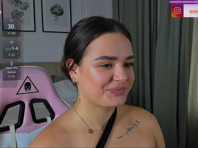 EvaRaider live cam on BongaCams