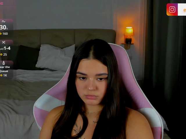 EvaRaider live cam on BongaCams
